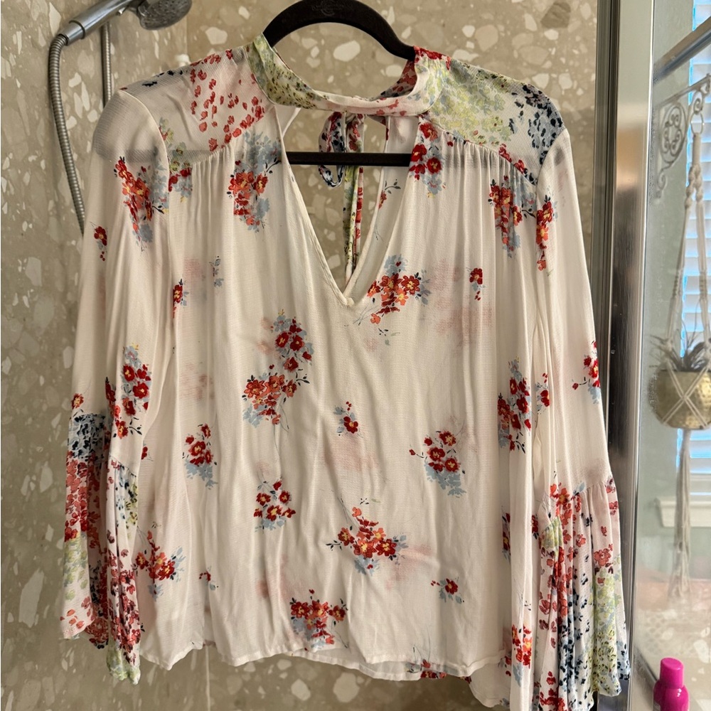 Lucky Brand Cream and White Long Sleeve Tie Blouse